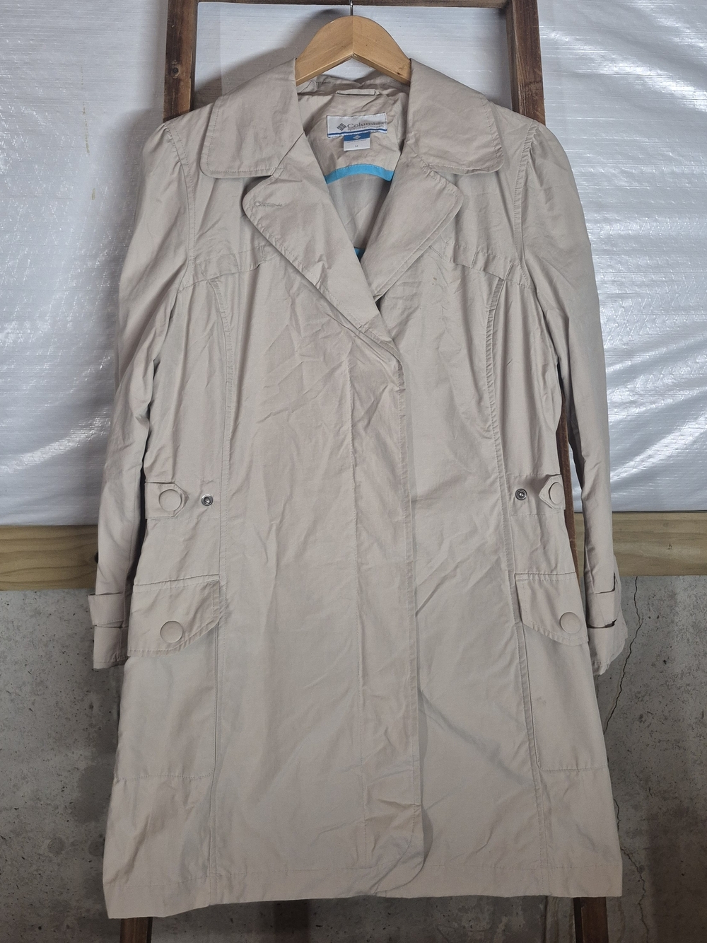 Columbia Women's Beige Trench Coat - Lightweight Classic Outerwear